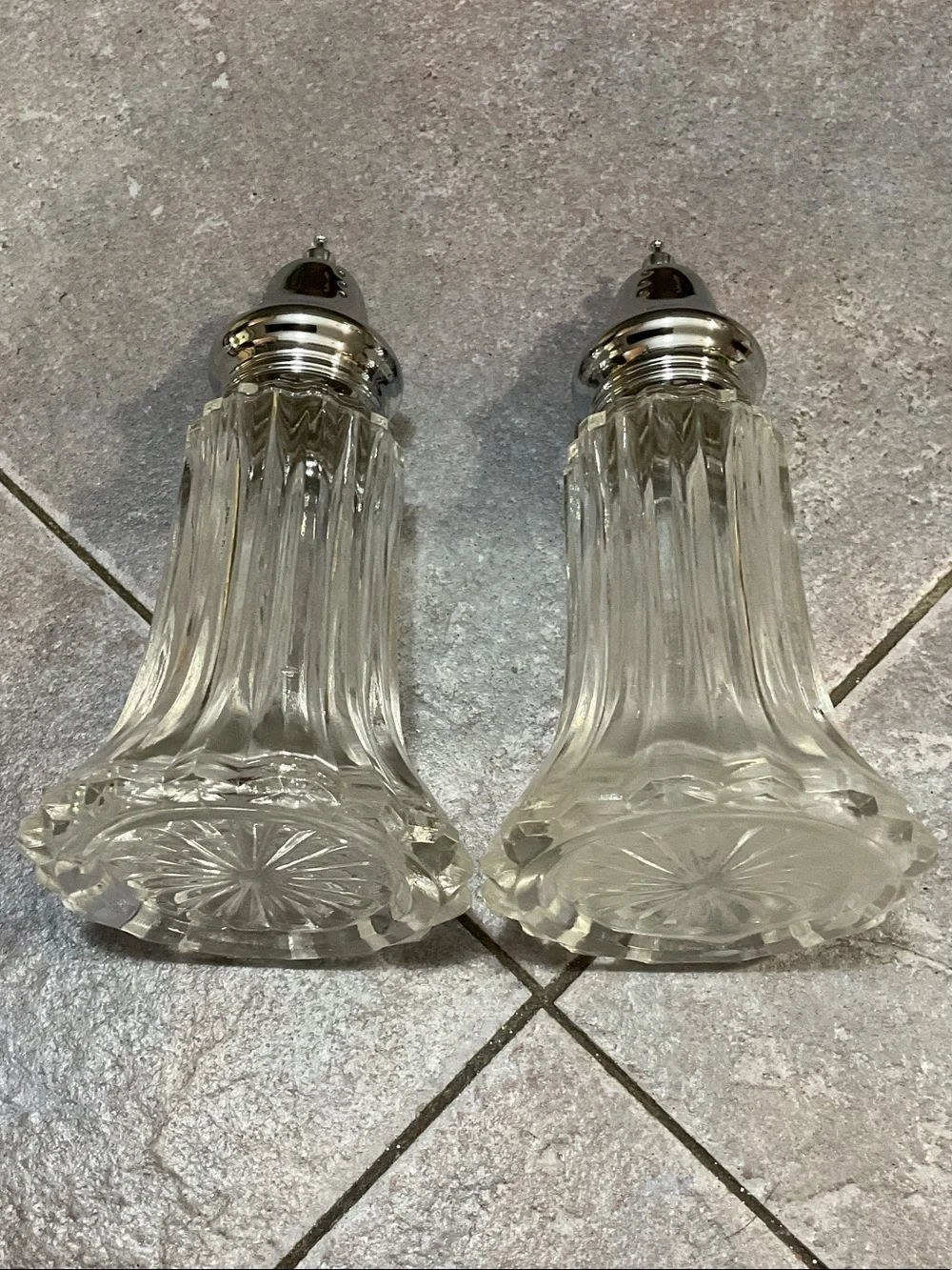 Vintage-Style Glass Salt and Pepper Shakers with Silver-Tone Tops